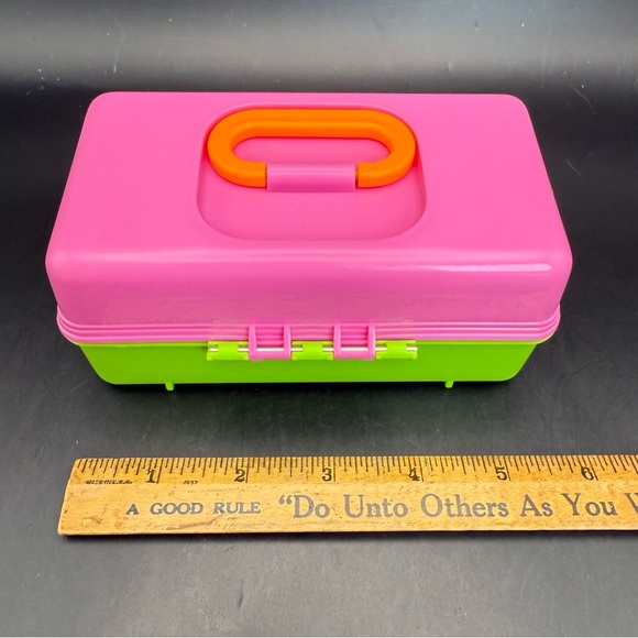 Vintage 1993 Caboodles Rec Room Playset Case Toy Biz w/Doll & Car Polly Pocket - Picture 11 of 13